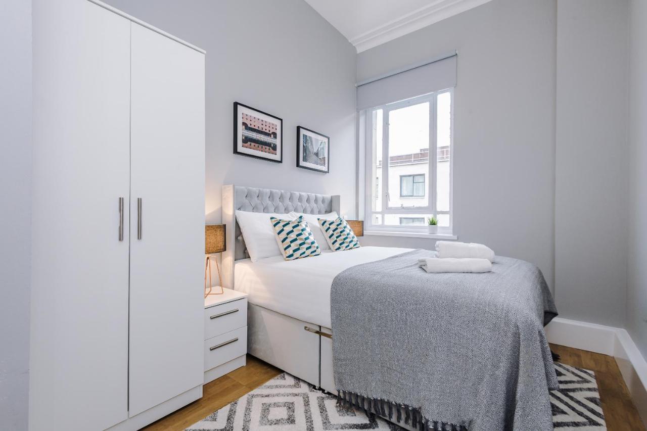Host & - The Bank Apartment Liverpool